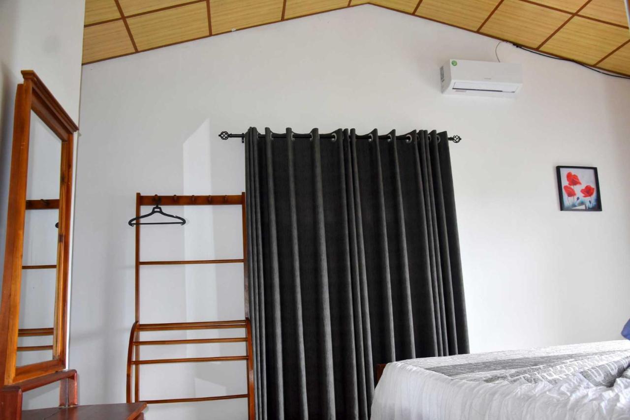 Hotel H2O Gampola Εξωτερικό φωτογραφία