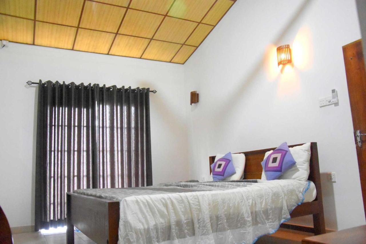 Hotel H2O Gampola Εξωτερικό φωτογραφία